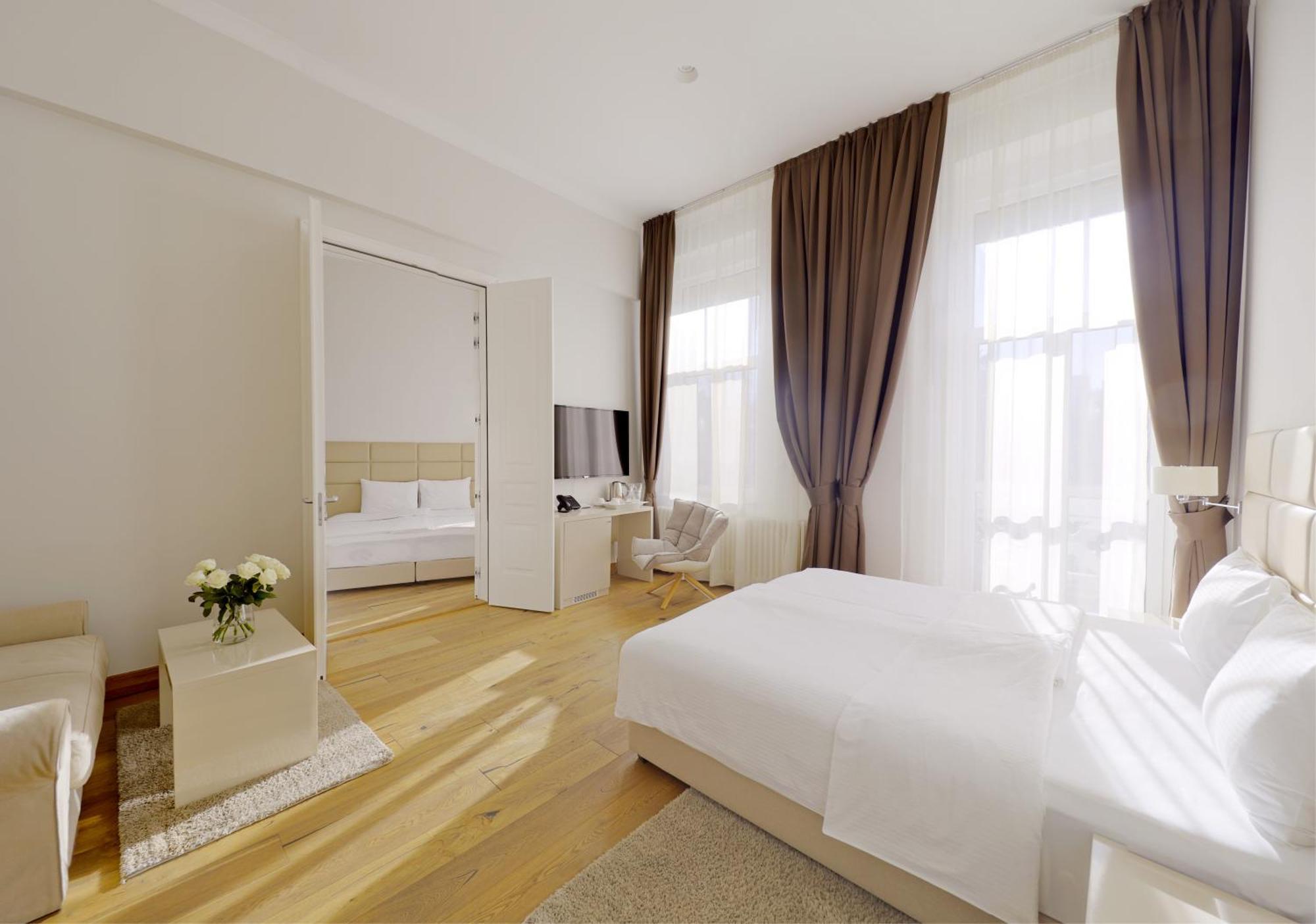 Lanterna Rooms City Center Novi Sad Exterior photo