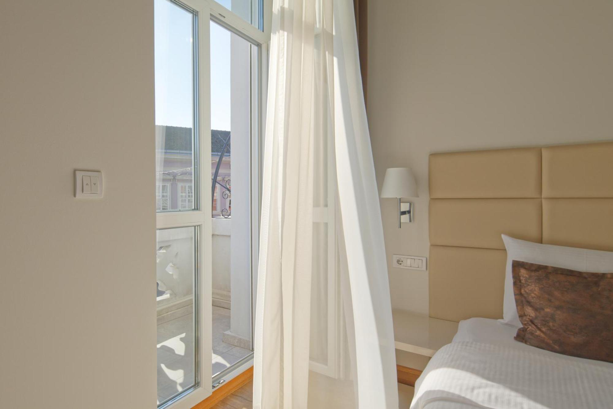 Lanterna Rooms City Center Novi Sad Exterior photo